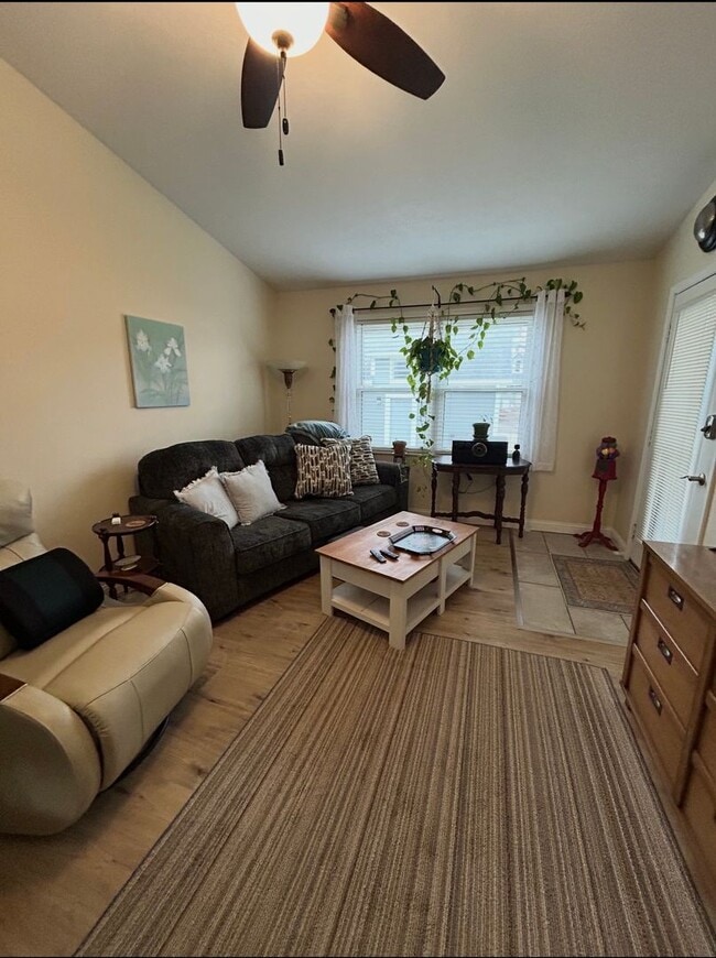 Photo - 807 S 18th St House