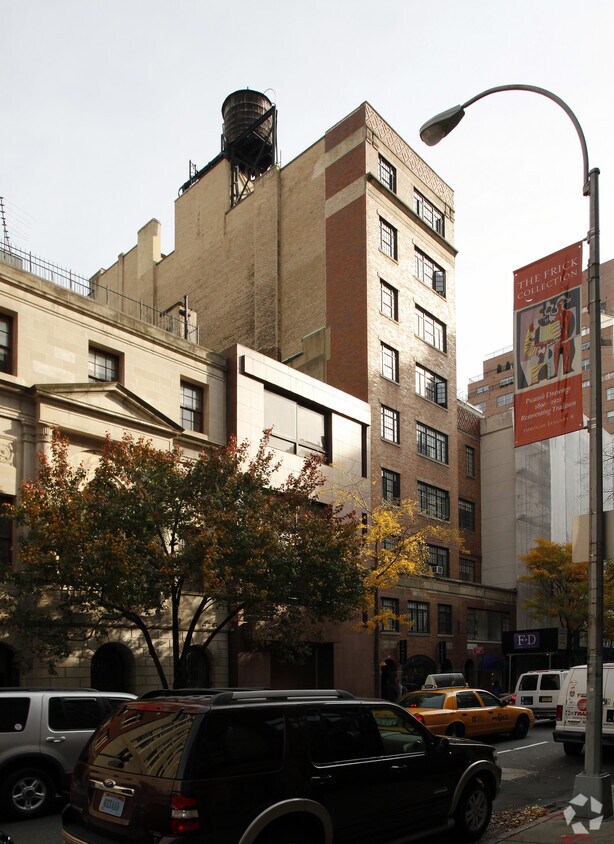 Foto del edificio - Mews 65th