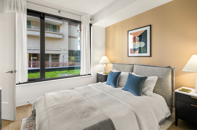 Foto del edificio - Solaire 7607 Old Georgetown