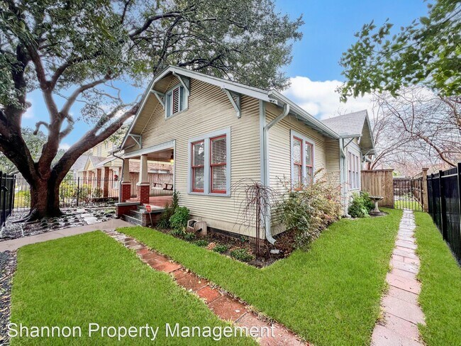 Foto del edificio - 2 br, 2 bath House - 4035 Michaux