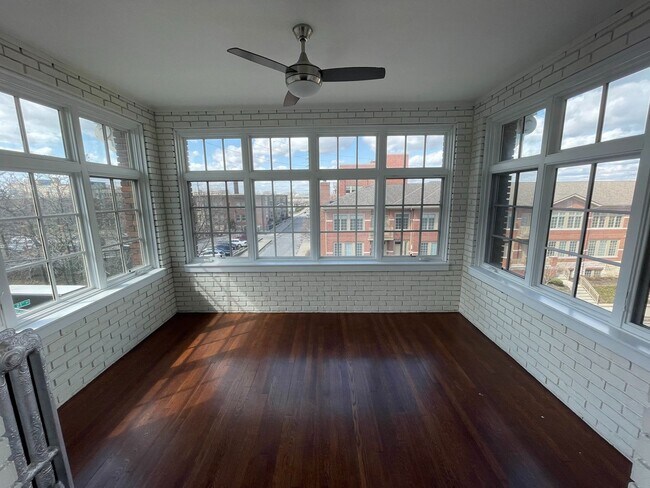 Foto del edificio - 2101 N Pennsylvania St