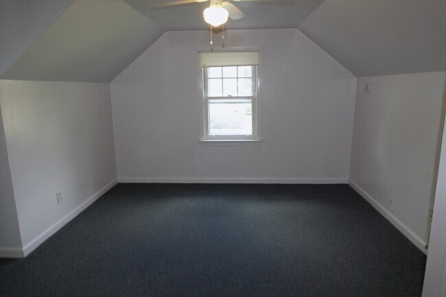 Bedroom - 6748 Jersey Ave