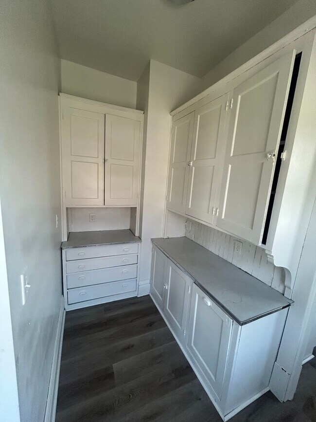Foto del edificio - 505-507 N Farrington Street