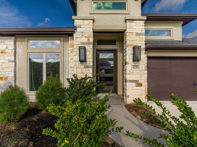 Foto del edificio - 4210 Haven Crest Ln