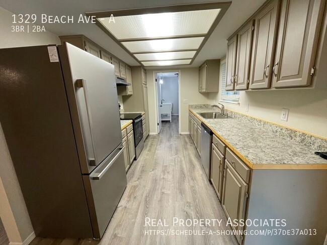 Foto del edificio - 1329 Beach Ave