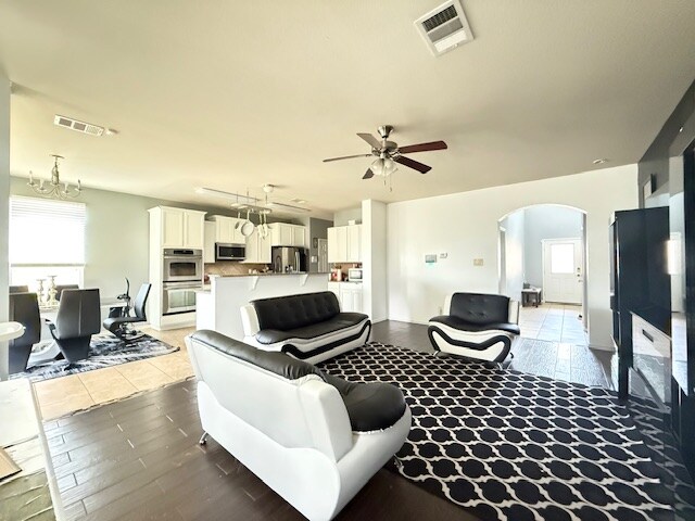 Foto del edificio - 3000 Black Orchid Dr