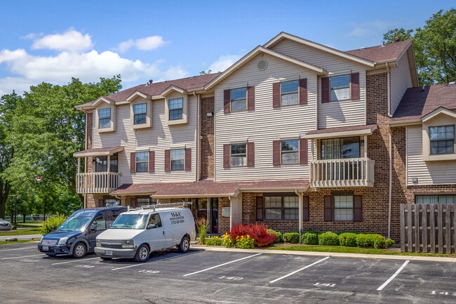 Foto del edificio - 1504 W Jefferson Ave