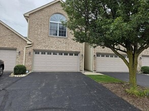 Building Photo - 5829 Fieldstone Trail