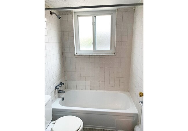 Interior Photo - Burnet View
