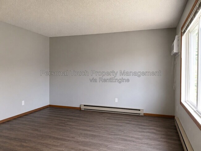 Building Photo - 3079 22nd St S