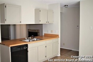 Foto del edificio - 4107 Sunrise Pass