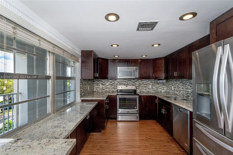 Photo - 625 Oaks Drive Unit 503