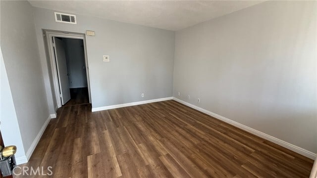 Foto del edificio - 300 S 5th Ave