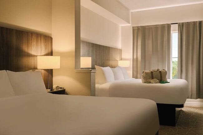 Building Photo - 7299 Universal Blvd