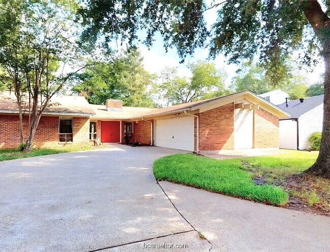 Foto del edificio - 2702 Apple Creek Cir
