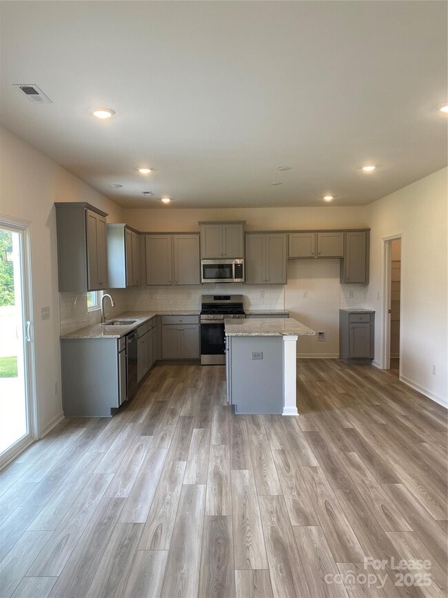 Foto del edificio - 1211 Fremont Dr
