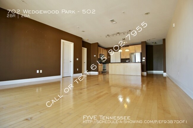 Building Photo - 702 Wedgewood Park #502