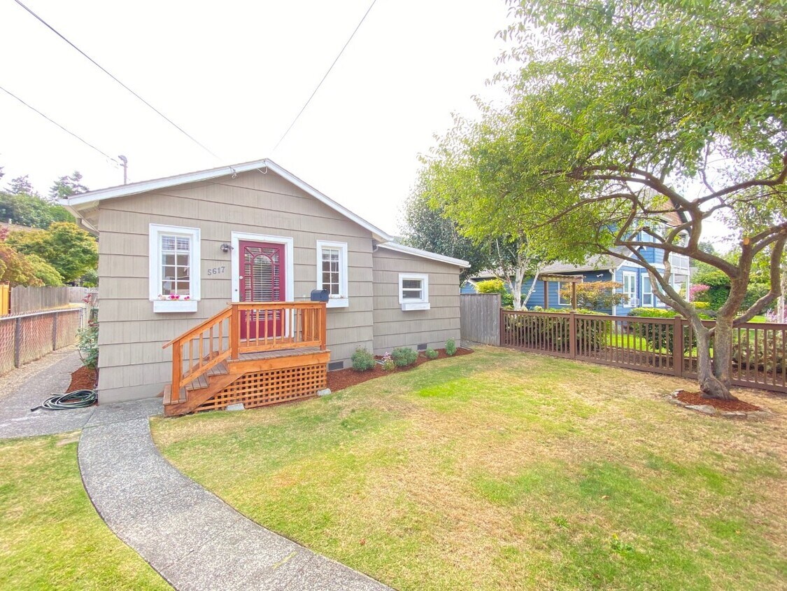 Primary Photo - 5617 SW Lander St