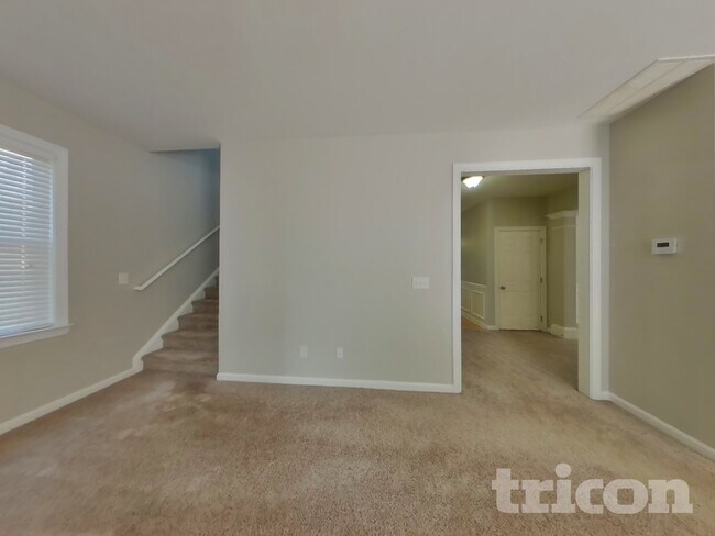 Building Photo - 3535 Arbroath Dr