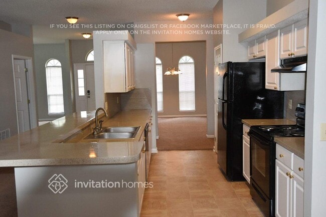 Foto del edificio - 4429 Hollygate Ct