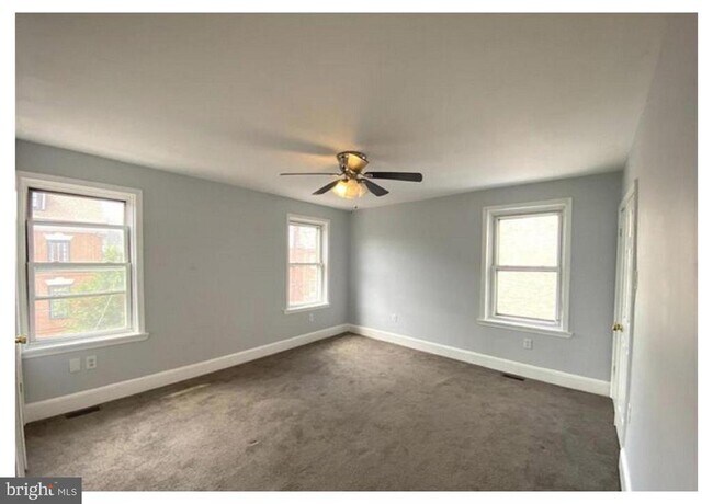 Foto del edificio - 775 S Front St