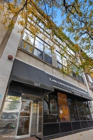 Foto principal - 1617 S Michigan Ave