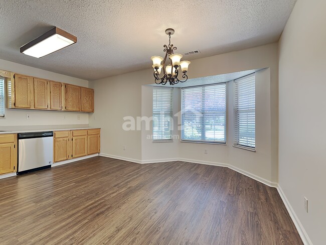Building Photo - 3130 Harrington Ct