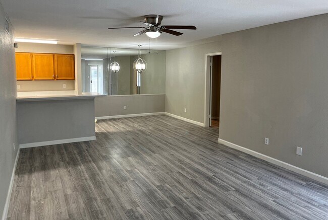 Foto del edificio - 10637 Braes Bend Dr