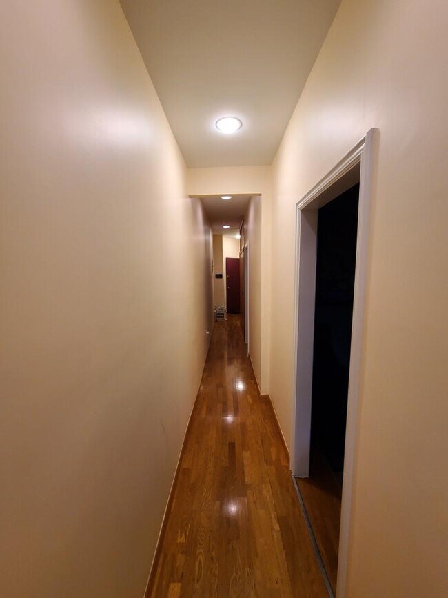 Foto del edificio - 155 Huron St