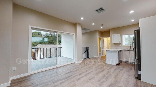 Building Photo - 5228 Joan Ct