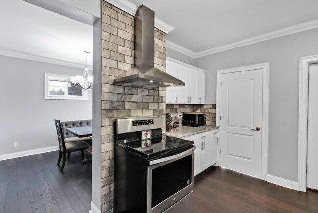 Foto del edificio - 827 S 22nd St