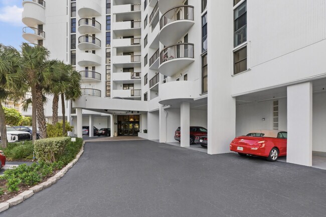 Building Photo - 1361 S Ocean Blvd