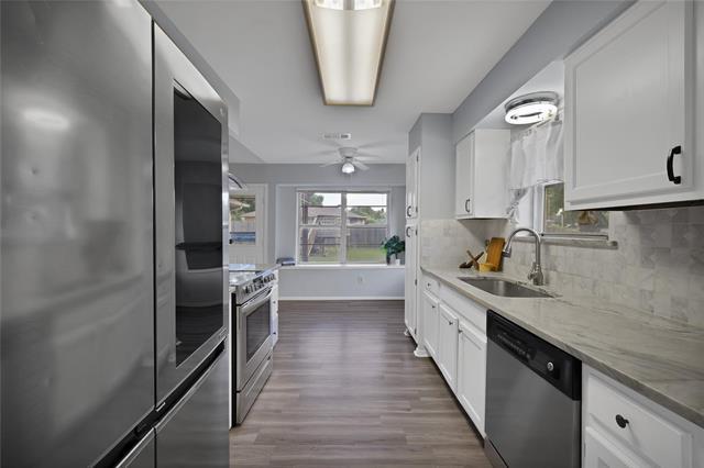 Foto del edificio - 7357 Channelview Dr