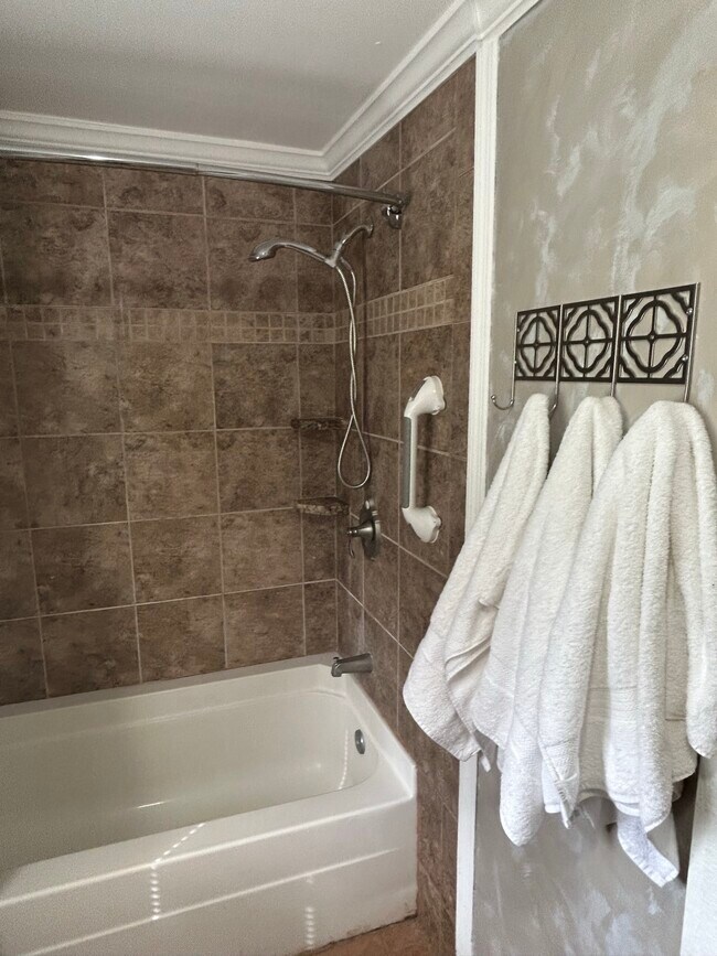 Granite Tiled Shower w/Soaking Tub - 57 Cypress St