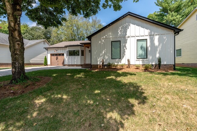 Building Photo - 626 Copperfield Dr
