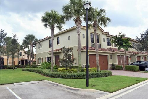 Primary Photo - 10840 NW 73rd Ct