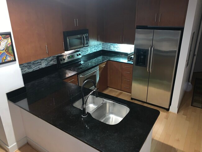 Foto del edificio - 910 M St NW