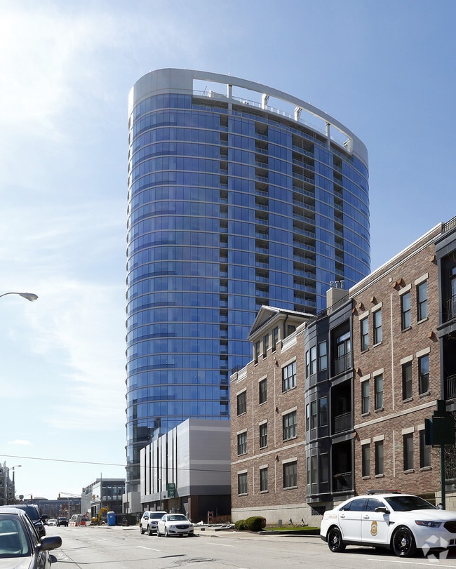 Apartments for Rent Near Ivy Tech Community College Downtown