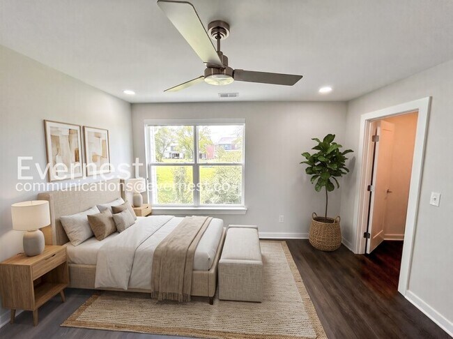 Foto del edificio - 614 Mason Ward Pl