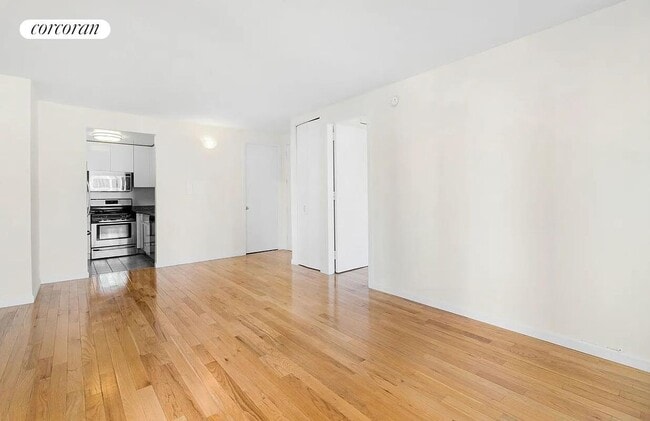 Foto del edificio - 232-236 E 47th St