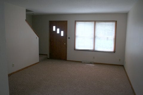 Building Photo - 605 Hood St