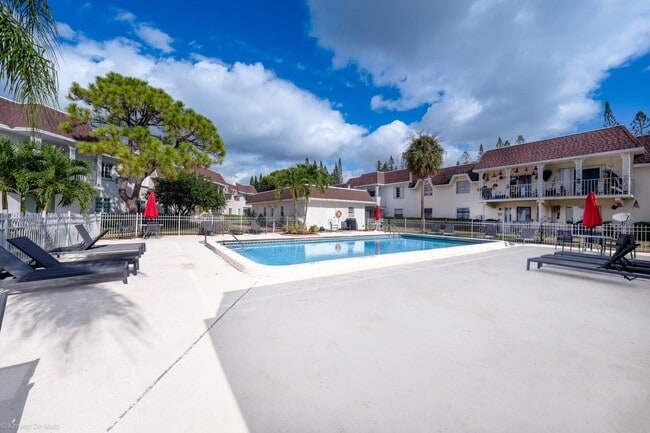 Foto del edificio - 708 SE 2nd Ave