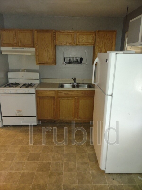 Building Photo - 5438 Marie St