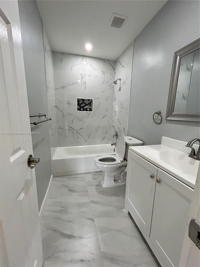 Foto del edificio - 13140 NW 18th Ave