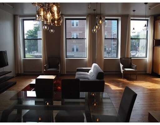 Foto del edificio - 1140 Washington St