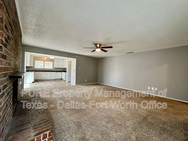 Building Photo - 4605 Menzer Rd