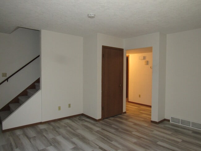 Building Photo - 6143 34th Ave