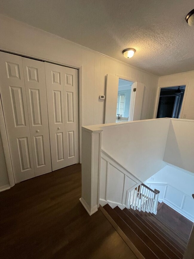 Building Photo - Two-Story !!!!