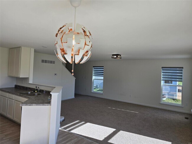 Building Photo - 206 Aspen Daisy Ct