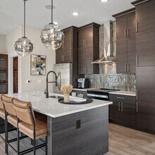 Building Photo - Village at Hinckley Oaks